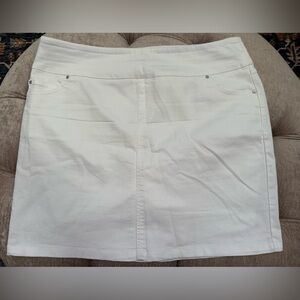 White Women's Mini Skirt with Clean Front Seam